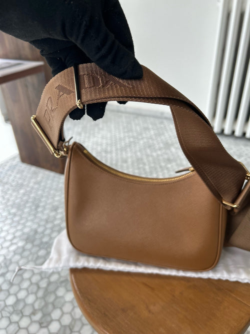 *Prada Hobo Re-Edition 2005 Nylon